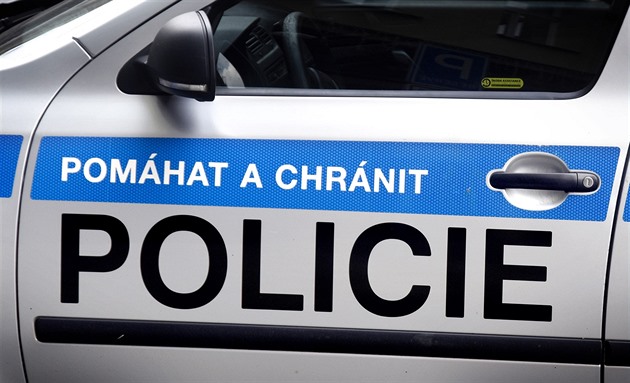 Někomu ublížím, hrozil student v Chebu. Našli u něj teleskopickou vidličku