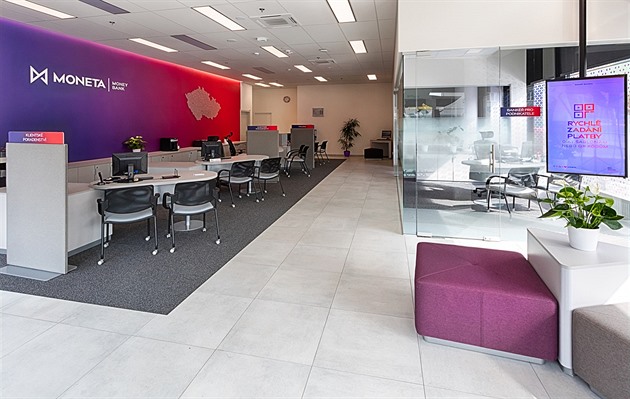 Monetu postihl výpadek internetového bankovnictví. Služby už fungují