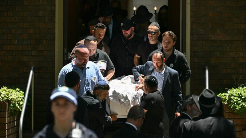 Sydney rozplakal pohřeb 10leté Matildy, nejmladší oběti teroru. Nezapomeňte na ni, prosí otec