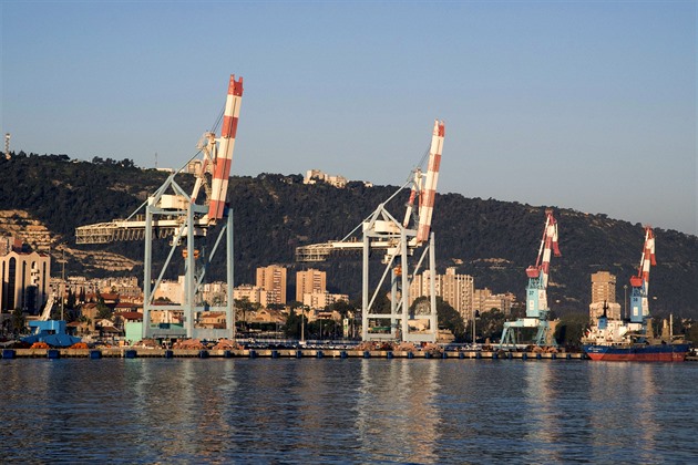 Nový „Orient Express“ má spojit Evropu s Indií. Nyní je však projekt v ohrožení