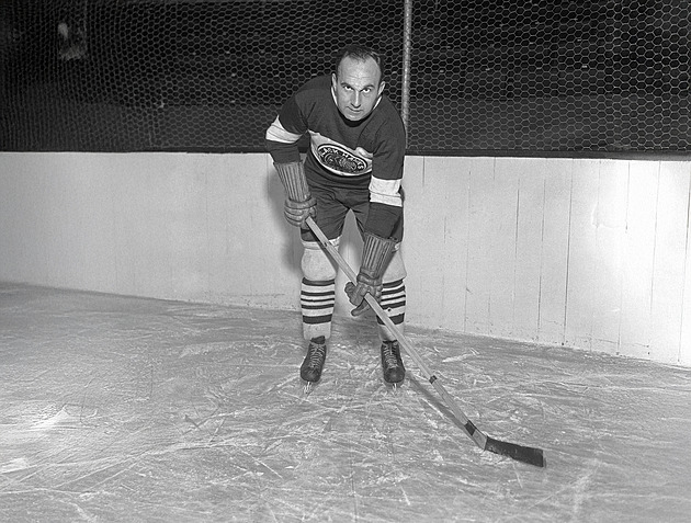 Když srdce pukne žalem. Hrdinu zastavila hrozná smůla, bez hokeje nemohl dál žít