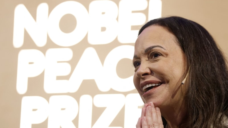 Lídryně venezuelské opozice Machadová dala Trumpovi svou Nobelovu cenu. Sám si o ni dřív řekl