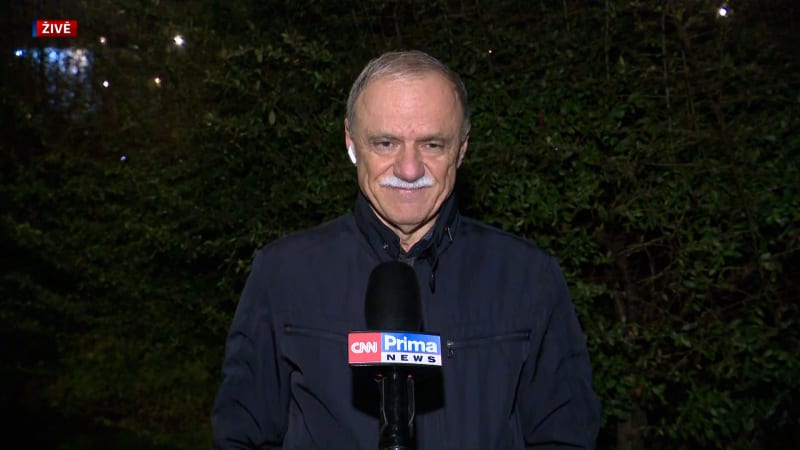 Nejdřív splní babičce poslední přání. Otec Čecha vězněného ve Venezuele o prvních krocích syna