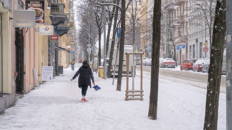 RADAR: Zima si bere na chvilku oddech, sníh se ale hned vrátí. Podívejte se, kdy a kde napadne