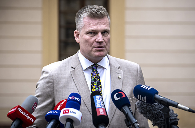 Turek otálí s žalobou na prezidenta. Mám moc práce, vysvětluje