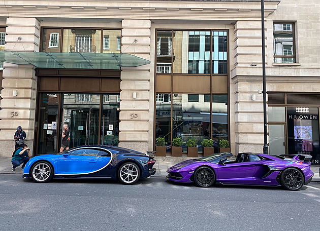 Labouristé vyhnali bohaté z Londýna. A s nimi odjela i jejich luxusní auta