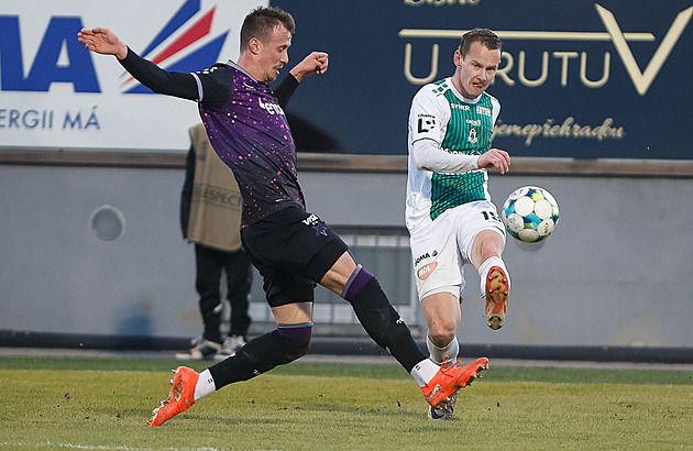 ONLINE: Jablonec - Slavia 1:1, domácí srovnali. Po hezké akci se trefil Chramosta