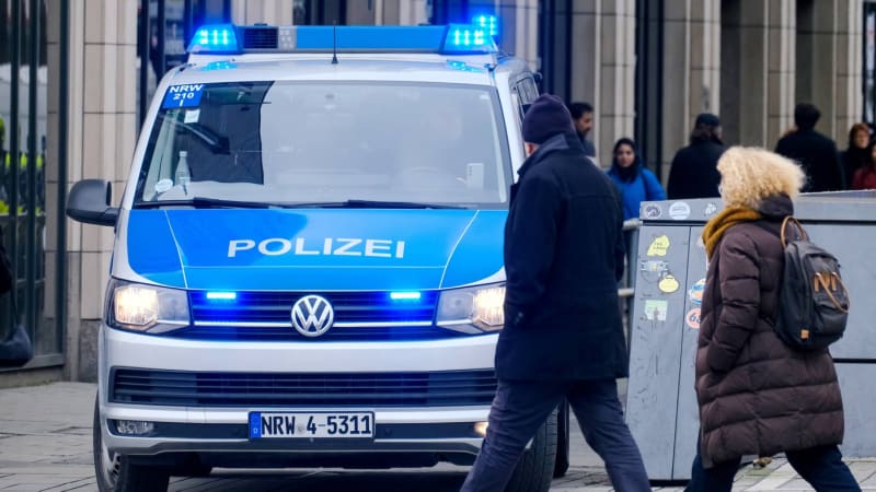 Příspěvek s Hitlerem spustil vyšetřování. Německo hledá hranice svobody slova