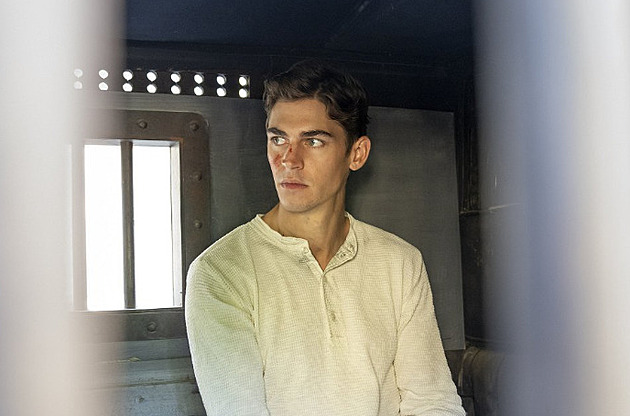 Trpím syndromem podvodníka, říká mladý Voldemort a nový Sherlock