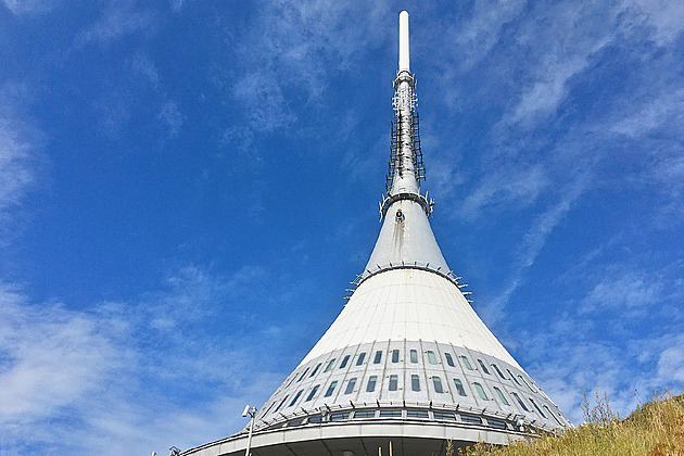 Na Ještědu se před 100 lety řešilo, komu připadne chata a kdy tam povede lanovka