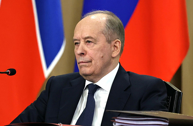 Moskva obvinila britského diplomata ze špionáže. Z Ruska ho vyhostila