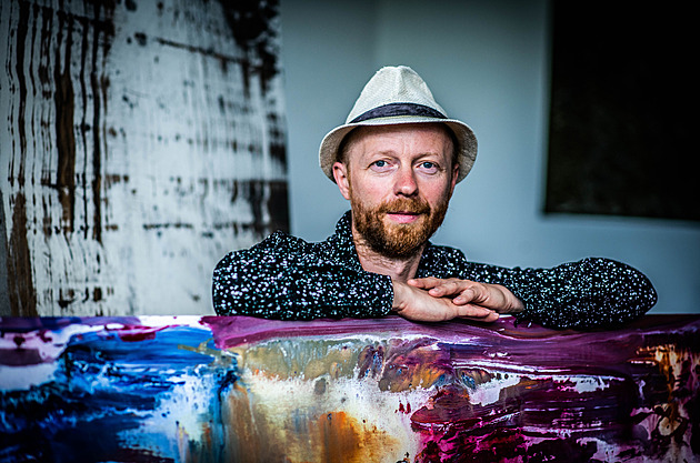 Jen talent nestačí. Český malíř o nelehké cestě do Christie’s a Sotheby’s