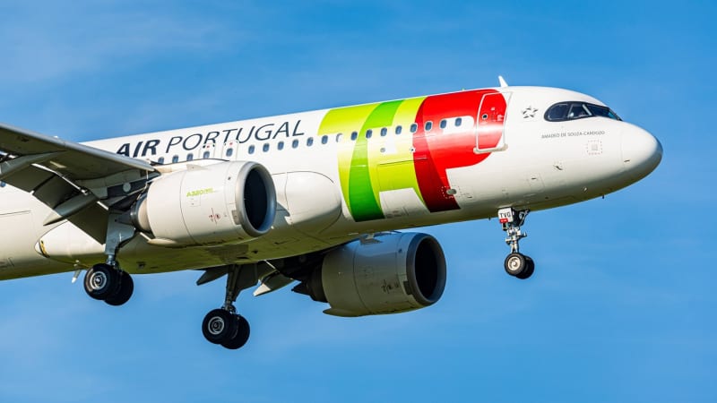 Sekundy od tragédie. Letadlo plné lidí se u Prahy málem zřítilo, vyšetřování odhalilo příčinu