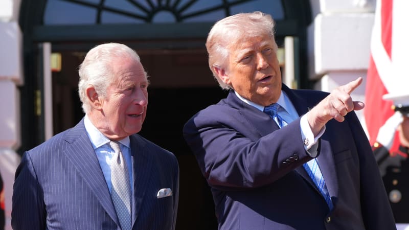 Naléhavé varování Trumpa kvůli Putinovi. Expertka prozradila, co říkal šeptem britskému králi