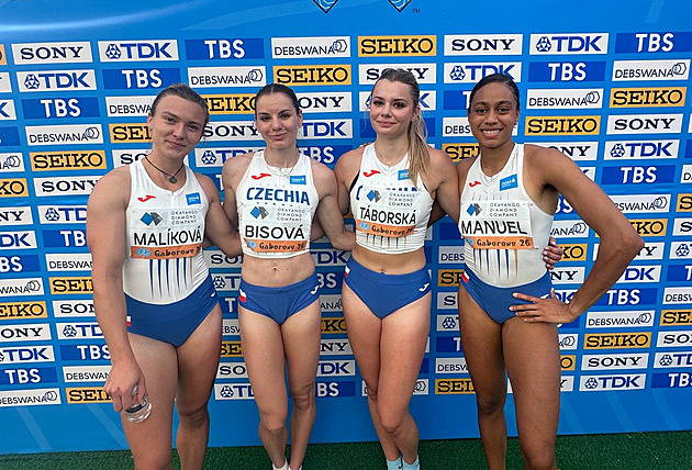 Manuel vytáhla štafetu na MS! Šampionka zazářila ve finiši a Češky se vrací mezi elitu