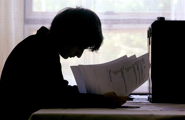 Střední školy mají stovky volných míst, o uchazečích rozhodnou v červnu