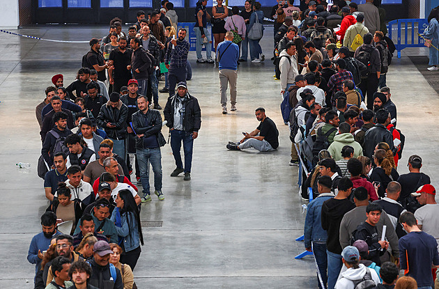 O legalizaci žádá ve Španělsku už bezmála milion migrantů. Vláda čekala polovinu