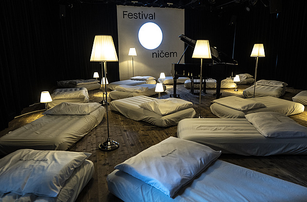 Chvíle bez ruchu a povinností. Festival o ničem nabízí prostor pro nicnedělání