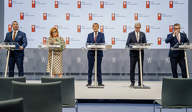 Zasedla koalice proti suchu. Babiš zadal zmapovat místa, odkud rychle mizí voda
