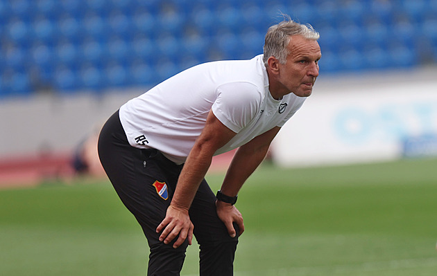 Očekávání je svině, říká Skuhravý. A varuje: Kdo nebude hrát fotbal, nemá místo